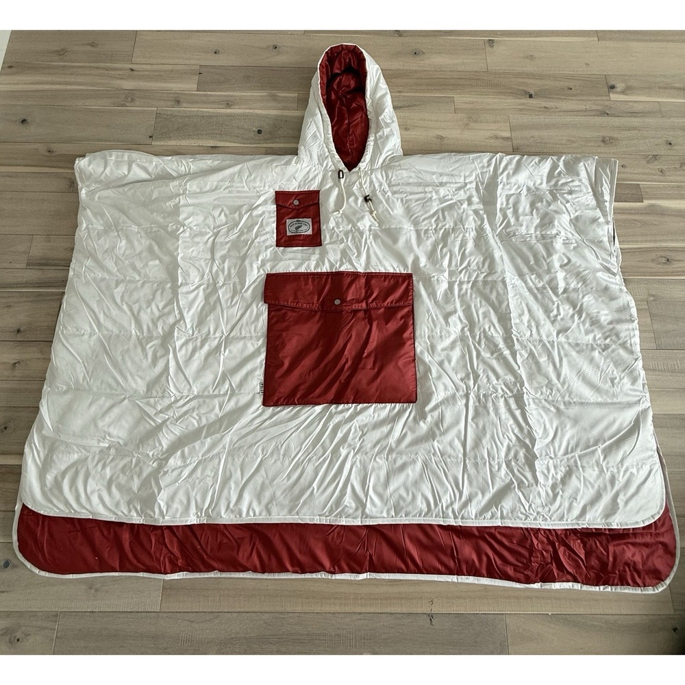 NWT Poler Detroit Red Wings Reversible Camp Poncho Stadium Blanket ReversibleNHL